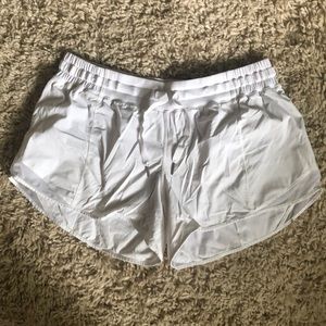 Lululemon hotty hot shorts 4” inseam